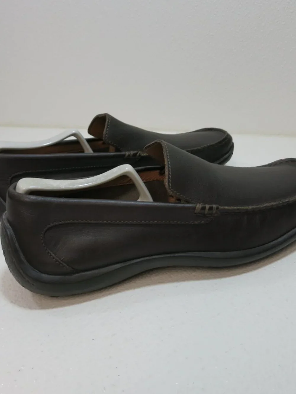 Banana Republic Handsewn Moccasin Leather Casual Comfort Footwear Shoes 9.5 D